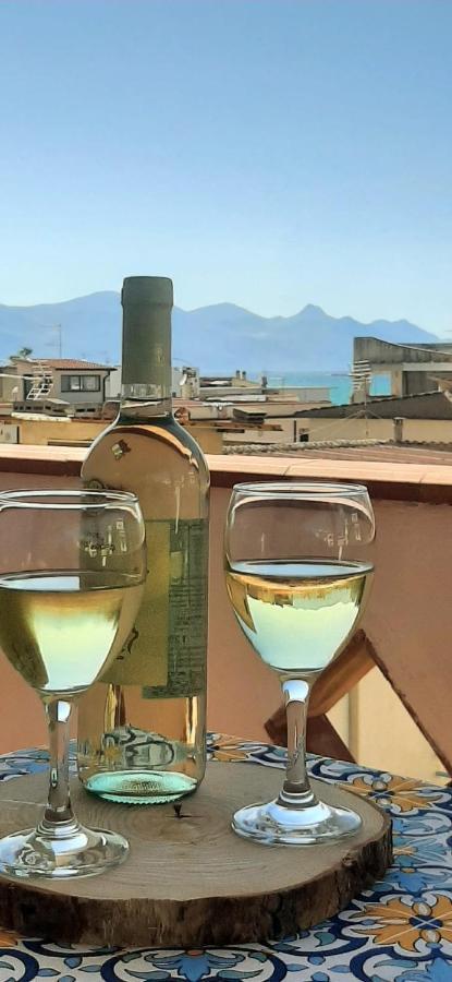 " Limoncello" Appartamento A 150 M Dal Mare ! Perfetto Per Famiglie E Coppie Алькамо Екстер'єр фото