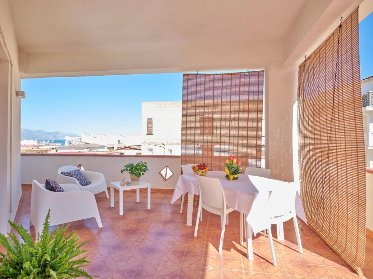 " Limoncello" Appartamento A 150 M Dal Mare ! Perfetto Per Famiglie E Coppie Алькамо Екстер'єр фото